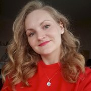 Анна Корешкова