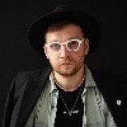 Артем Дмитриевич Изгагин